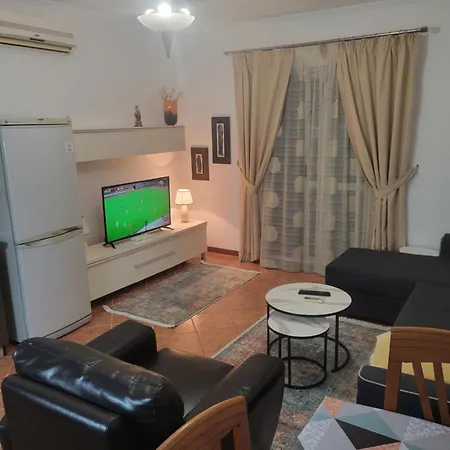 Rudi 2 In Apartment Tirana