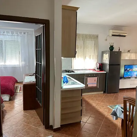 Rudi 2 In Apartamento *